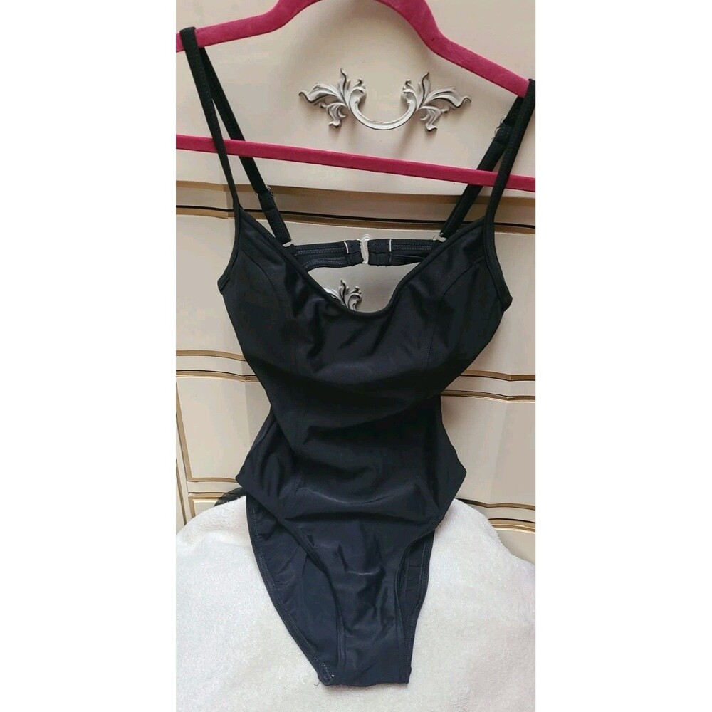 Victoria's Secret Black Gel Bra Inserts Front One Piece Swimsuit Medium M 34B